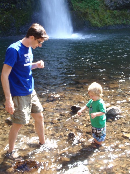 Scott and Reed at Horsetail Falls - 08/02/09