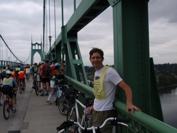 Resting on the St. John's Bridge - 08/09/09